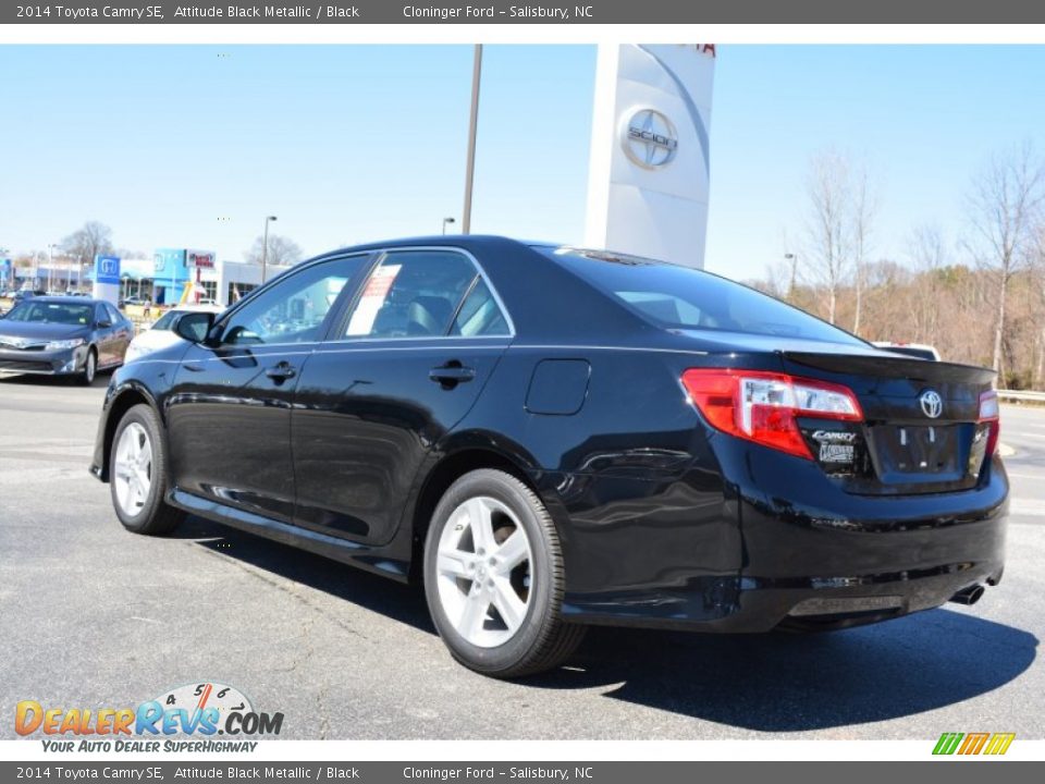 2014 Toyota Camry SE Attitude Black Metallic / Black Photo #24