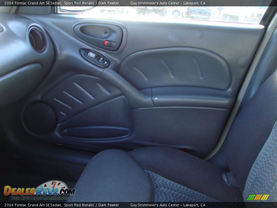 2004 Pontiac Grand Am SE Sedan Sport Red Metallic / Dark Pewter Photo #15