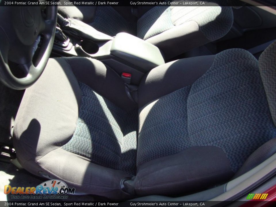 2004 Pontiac Grand Am SE Sedan Sport Red Metallic / Dark Pewter Photo #18