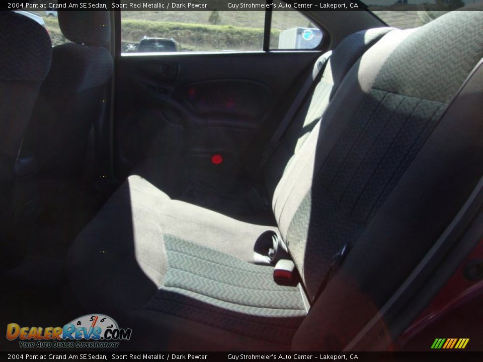 2004 Pontiac Grand Am SE Sedan Sport Red Metallic / Dark Pewter Photo #21