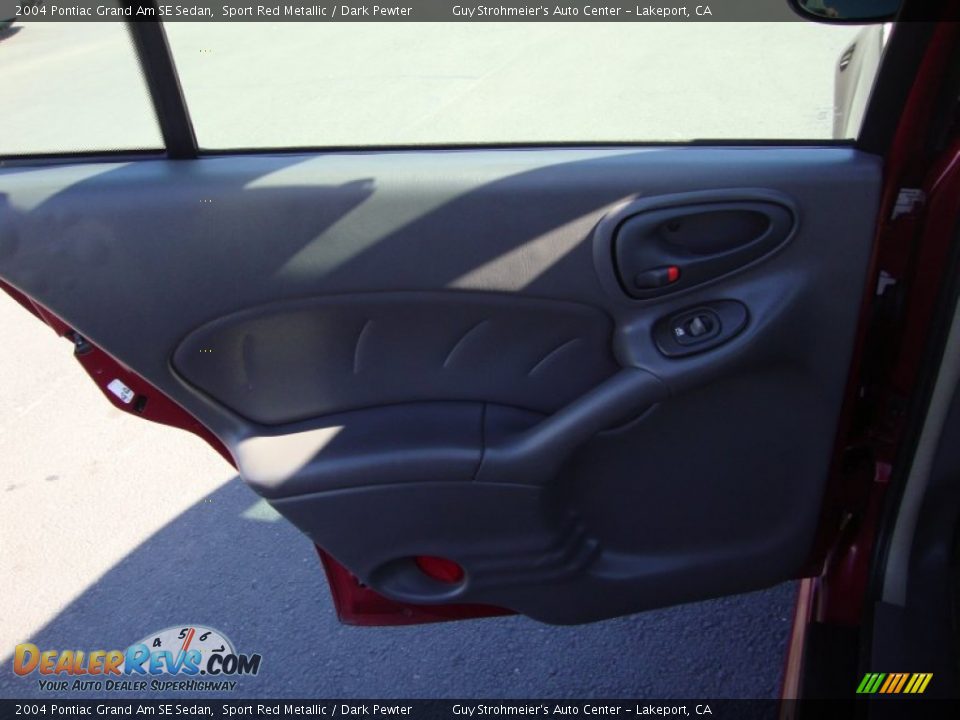 2004 Pontiac Grand Am SE Sedan Sport Red Metallic / Dark Pewter Photo #22