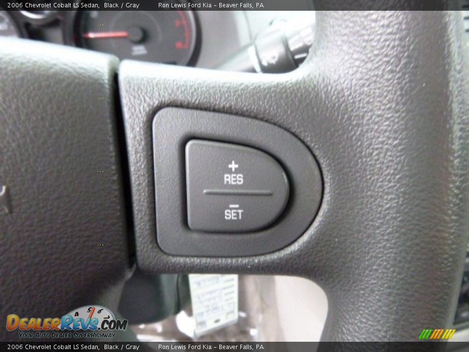 2006 Chevrolet Cobalt LS Sedan Black / Gray Photo #18