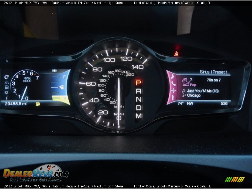 2012 Lincoln MKX FWD White Platinum Metallic Tri-Coat / Medium Light Stone Photo #20