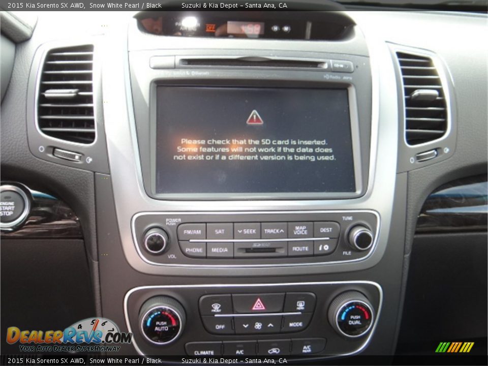 Controls of 2015 Kia Sorento SX AWD Photo #13