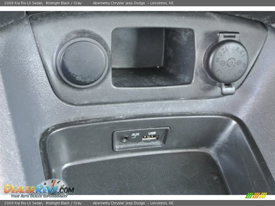 2009 Kia Rio LX Sedan Midnight Black / Gray Photo #12