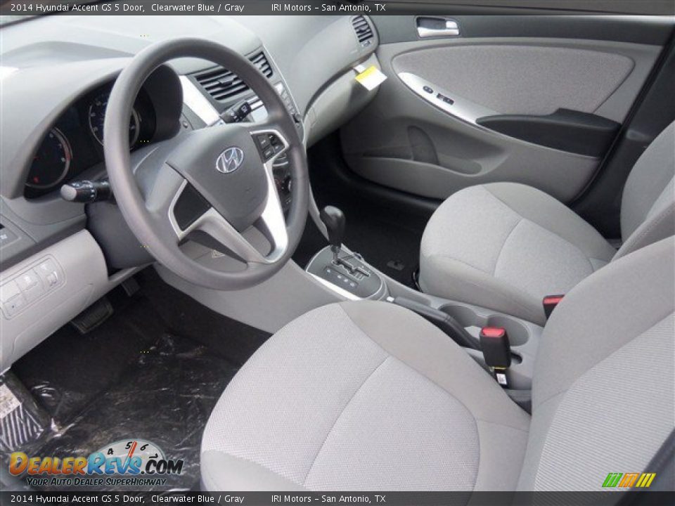 Gray Interior - 2014 Hyundai Accent GS 5 Door Photo #6