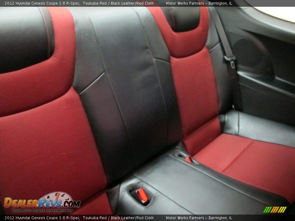 2012 Hyundai Genesis Coupe 3.8 R-Spec Tsukuba Red / Black Leather/Red Cloth Photo #20
