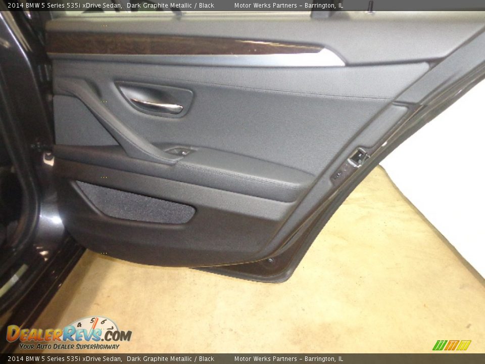 2014 BMW 5 Series 535i xDrive Sedan Dark Graphite Metallic / Black Photo #32