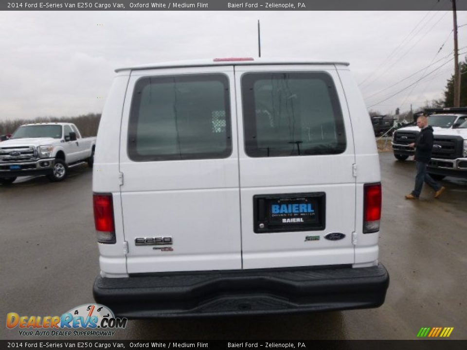 2014 Ford E-Series Van E250 Cargo Van Oxford White / Medium Flint Photo #7
