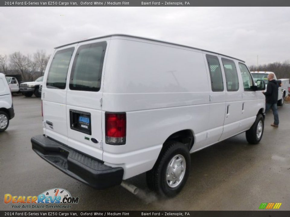2014 Ford E-Series Van E250 Cargo Van Oxford White / Medium Flint Photo #8