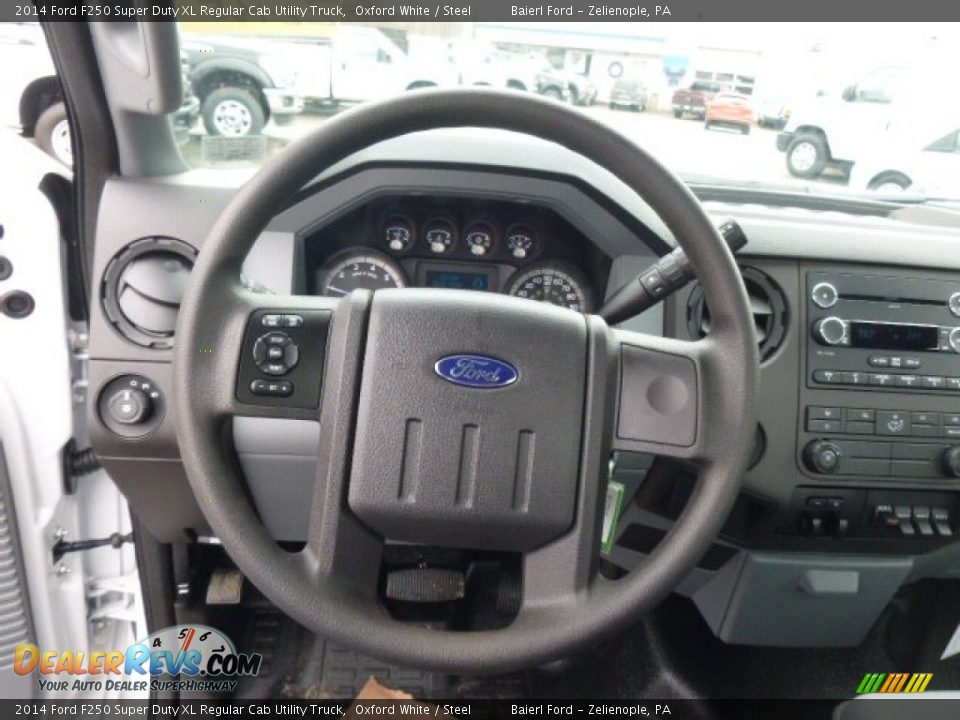 2014 Ford F250 Super Duty XL Regular Cab Utility Truck Oxford White / Steel Photo #18