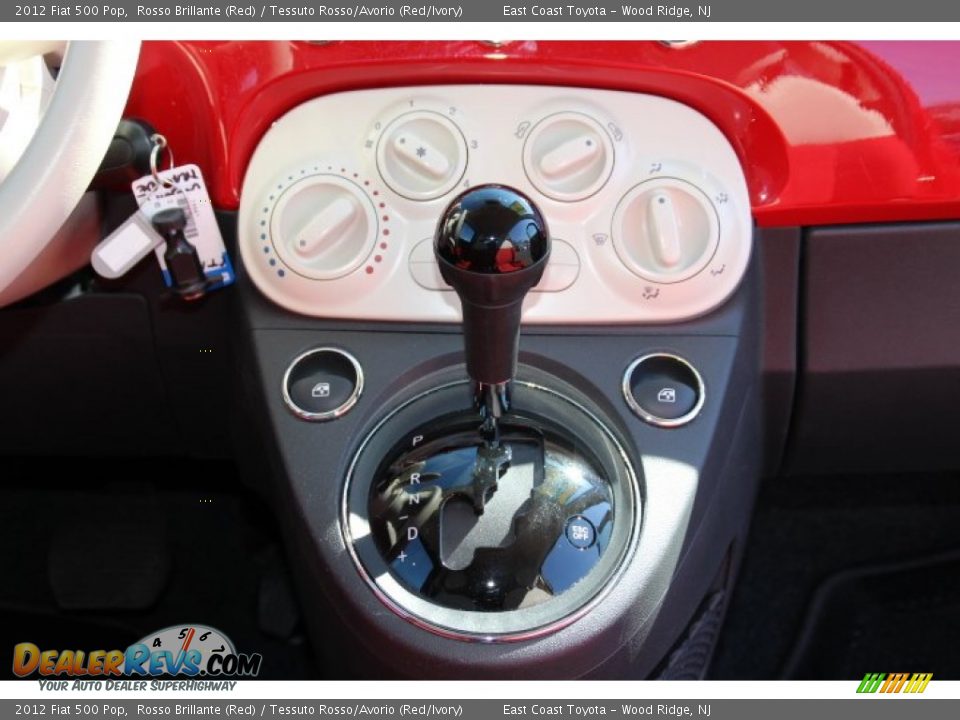 2012 Fiat 500 Pop Rosso Brillante (Red) / Tessuto Rosso/Avorio (Red/Ivory) Photo #12