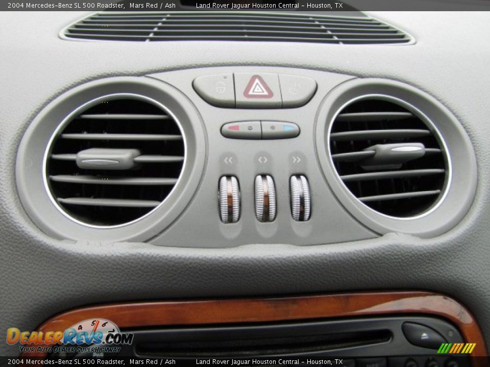 Controls of 2004 Mercedes-Benz SL 500 Roadster Photo #20