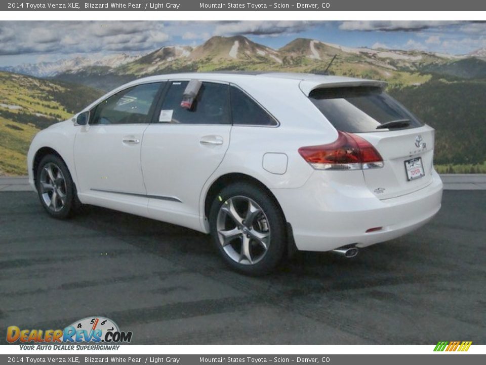 2014 Toyota Venza XLE Blizzard White Pearl / Light Gray Photo #3