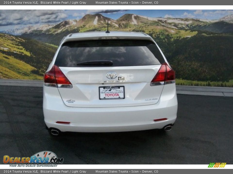2014 Toyota Venza XLE Blizzard White Pearl / Light Gray Photo #4