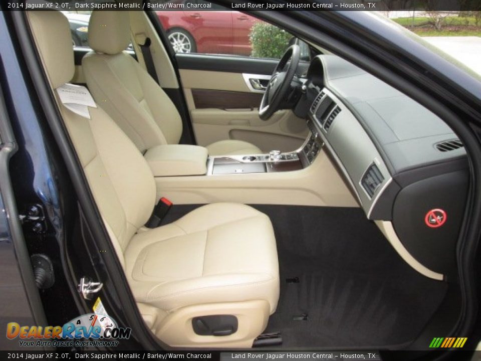 Front Seat of 2014 Jaguar XF 2.0T Photo #17