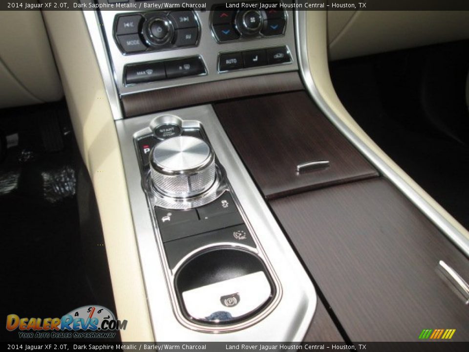 2014 Jaguar XF 2.0T Shifter Photo #18