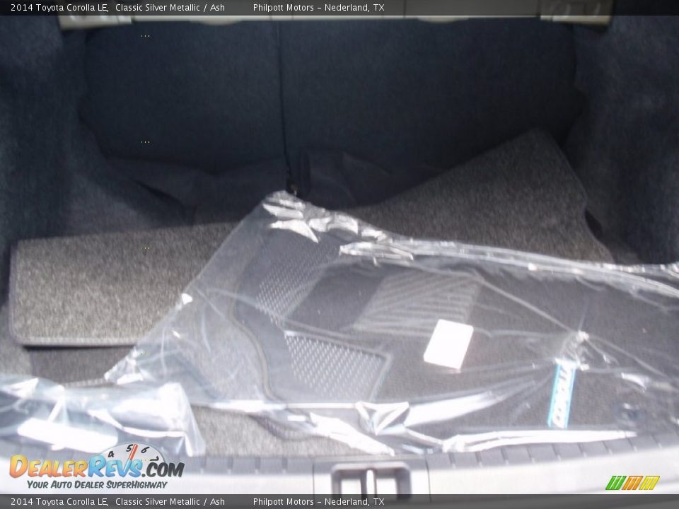 2014 Toyota Corolla LE Classic Silver Metallic / Ash Photo #22