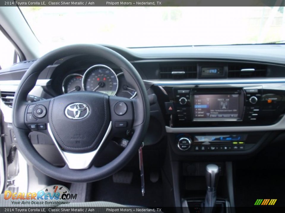 2014 Toyota Corolla LE Classic Silver Metallic / Ash Photo #28