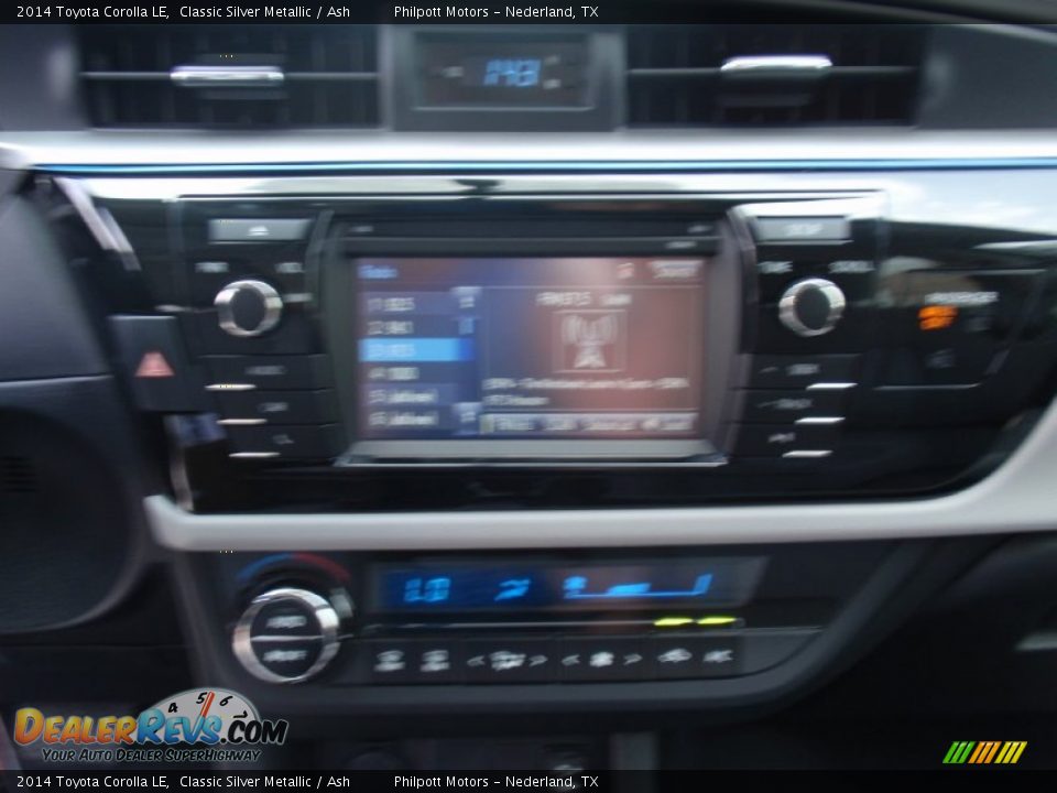 2014 Toyota Corolla LE Classic Silver Metallic / Ash Photo #29