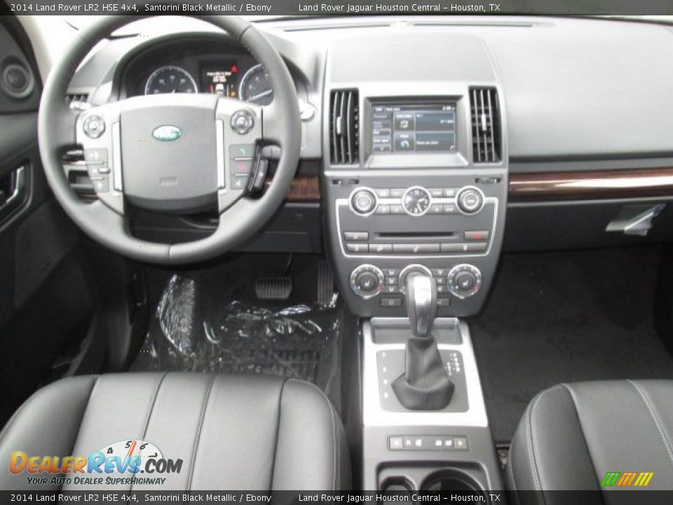 Dashboard of 2014 Land Rover LR2 HSE 4x4 Photo #3