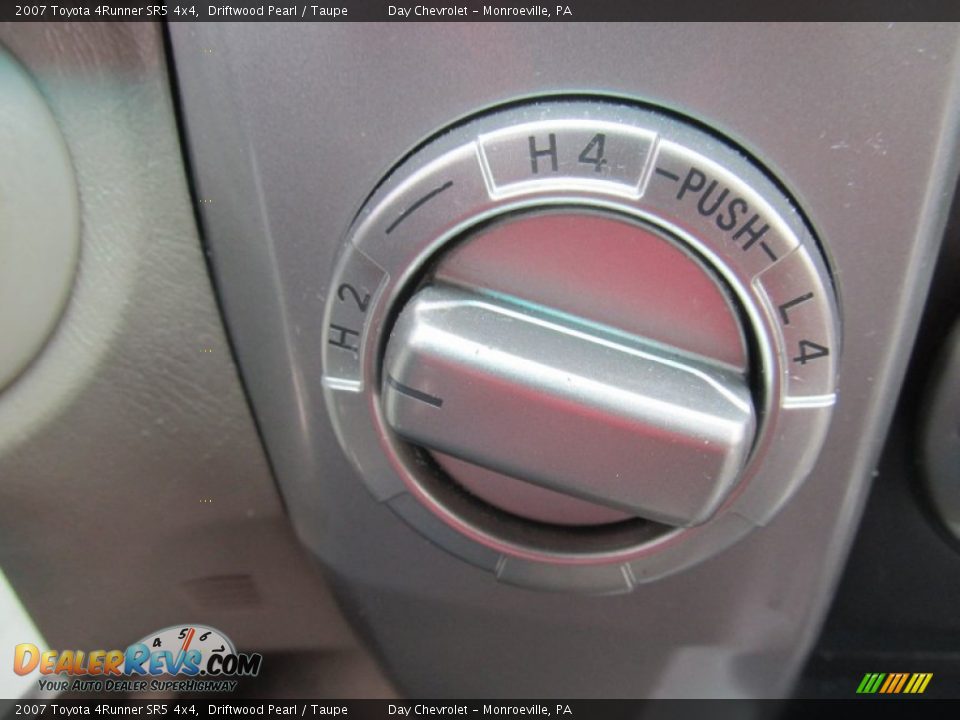 2007 Toyota 4Runner SR5 4x4 Driftwood Pearl / Taupe Photo #17