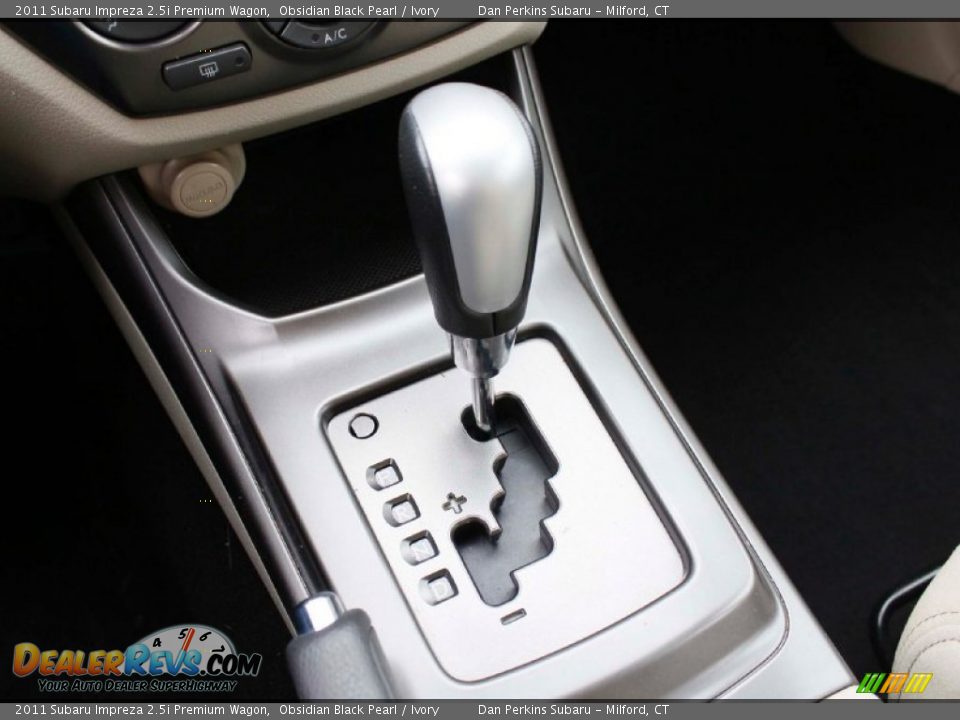 2011 Subaru Impreza 2.5i Premium Wagon Obsidian Black Pearl / Ivory Photo #15