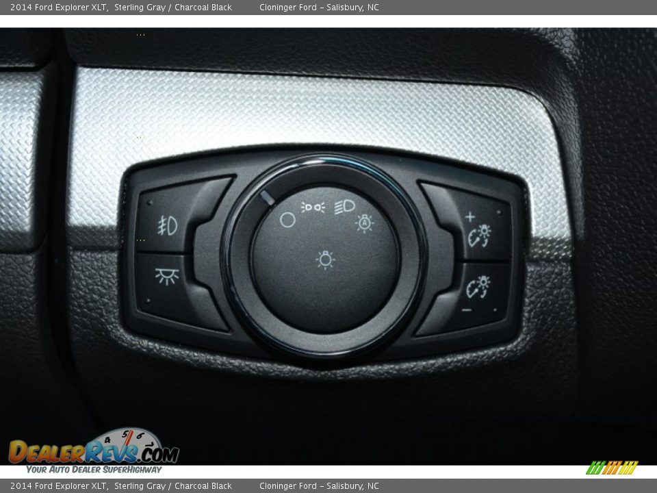 2014 Ford Explorer XLT Sterling Gray / Charcoal Black Photo #23