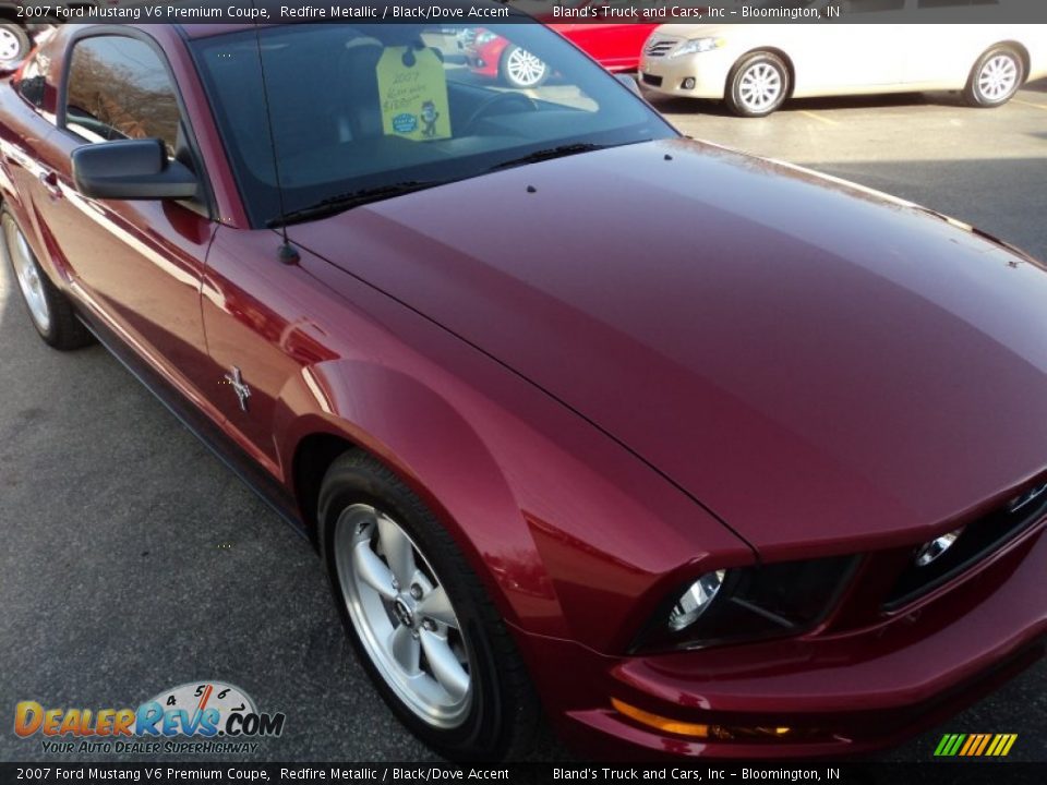 2007 Ford Mustang V6 Premium Coupe Redfire Metallic / Black/Dove Accent Photo #22