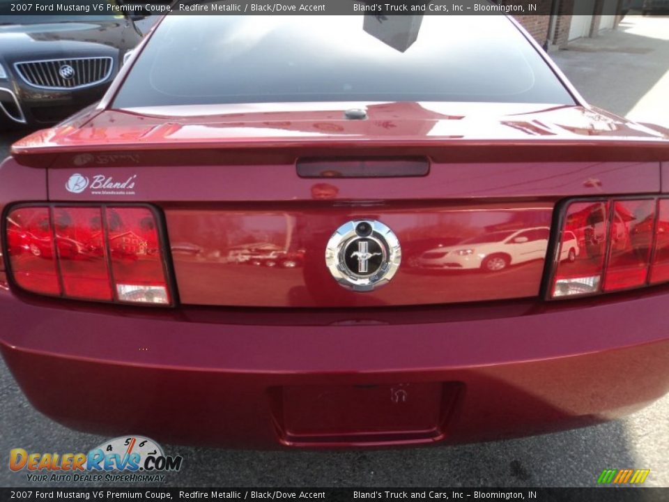 2007 Ford Mustang V6 Premium Coupe Redfire Metallic / Black/Dove Accent Photo #23