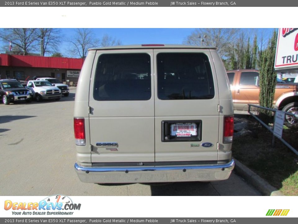 2013 Ford E Series Van E350 XLT Passenger Pueblo Gold Metallic / Medium Pebble Photo #7