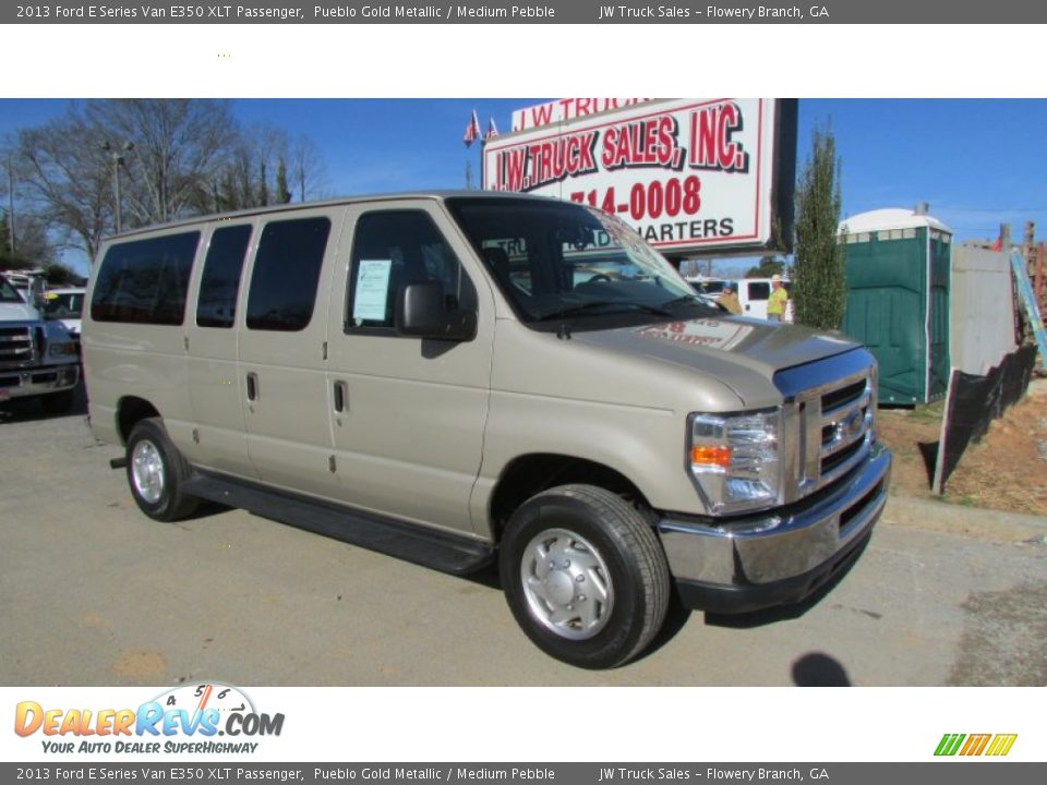2013 Ford E Series Van E350 XLT Passenger Pueblo Gold Metallic / Medium Pebble Photo #11