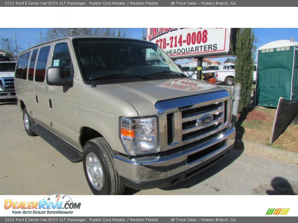 2013 Ford E Series Van E350 XLT Passenger Pueblo Gold Metallic / Medium Pebble Photo #12
