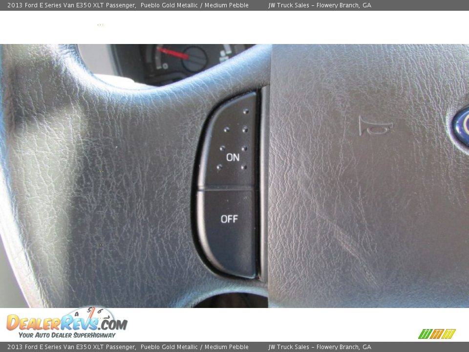 2013 Ford E Series Van E350 XLT Passenger Pueblo Gold Metallic / Medium Pebble Photo #23