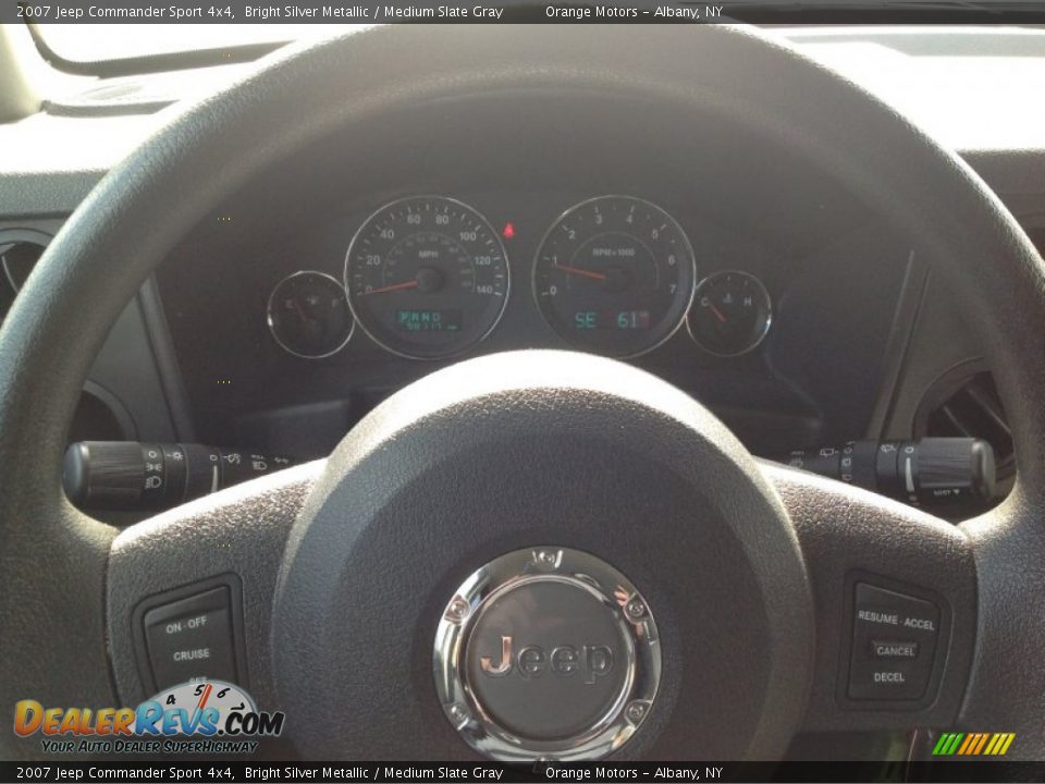 2007 Jeep Commander Sport 4x4 Bright Silver Metallic / Medium Slate Gray Photo #8