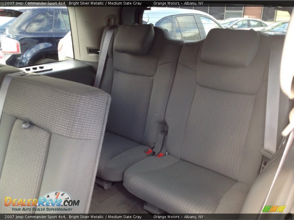 2007 Jeep Commander Sport 4x4 Bright Silver Metallic / Medium Slate Gray Photo #14
