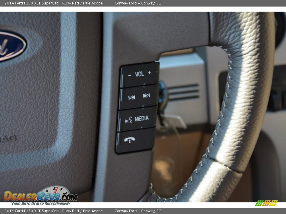 2014 Ford F150 XLT SuperCab Ruby Red / Pale Adobe Photo #24