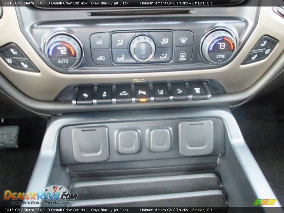 2015 GMC Sierra 2500HD Denali Crew Cab 4x4 Onyx Black / Jet Black Photo #14