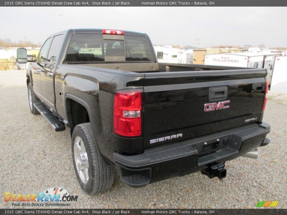 2015 GMC Sierra 2500HD Denali Crew Cab 4x4 Onyx Black / Jet Black Photo #35