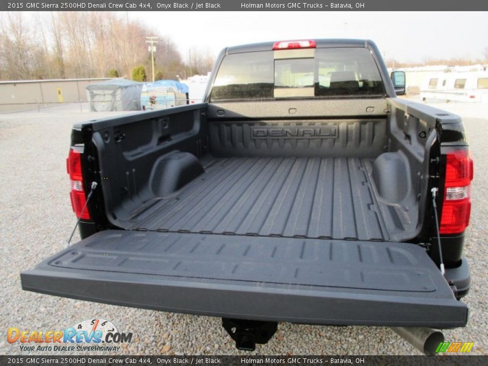 2015 GMC Sierra 2500HD Denali Crew Cab 4x4 Onyx Black / Jet Black Photo #36