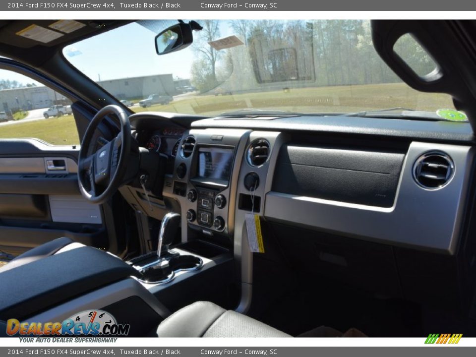 2014 Ford F150 FX4 SuperCrew 4x4 Tuxedo Black / Black Photo #18