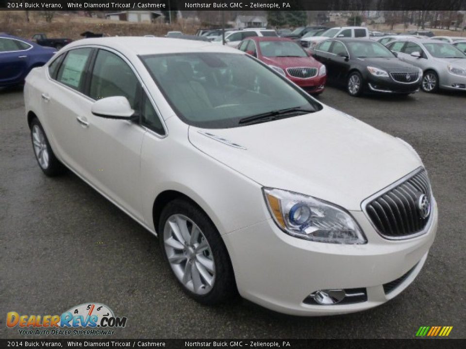 Front 3/4 View of 2014 Buick Verano  Photo #3