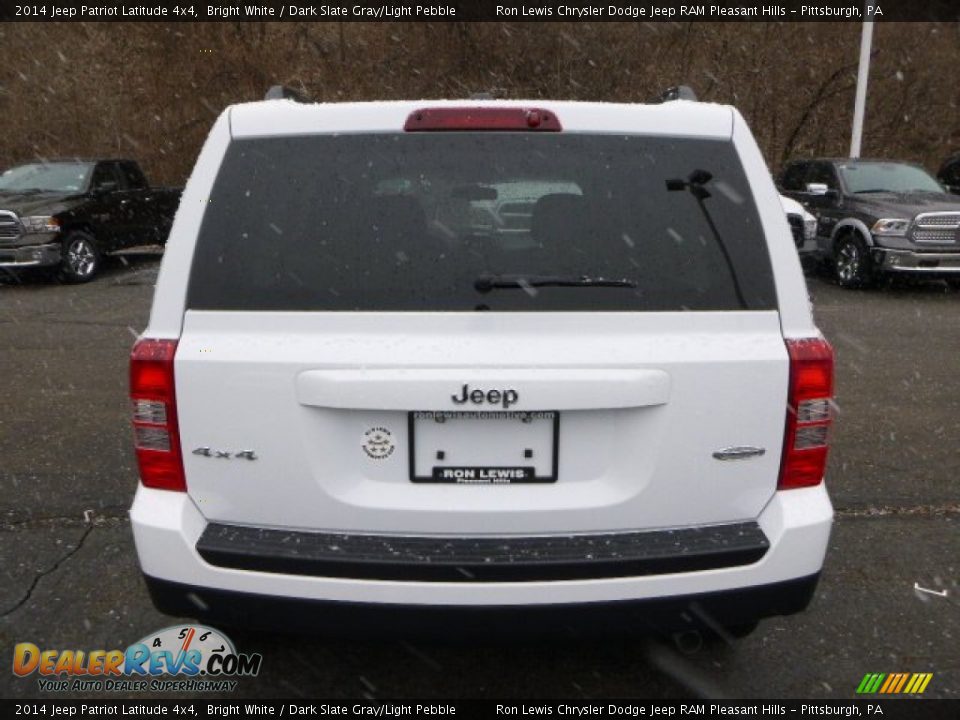 2014 Jeep Patriot Latitude 4x4 Bright White / Dark Slate Gray/Light Pebble Photo #4