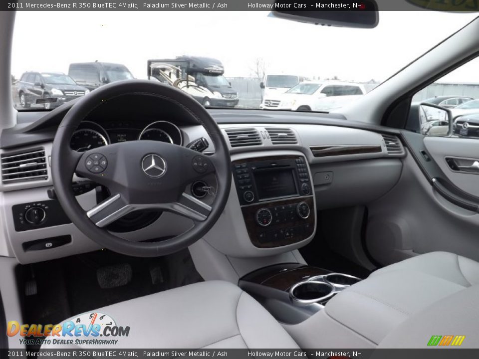 2011 Mercedes-Benz R 350 BlueTEC 4Matic Paladium Silver Metallic / Ash Photo #11