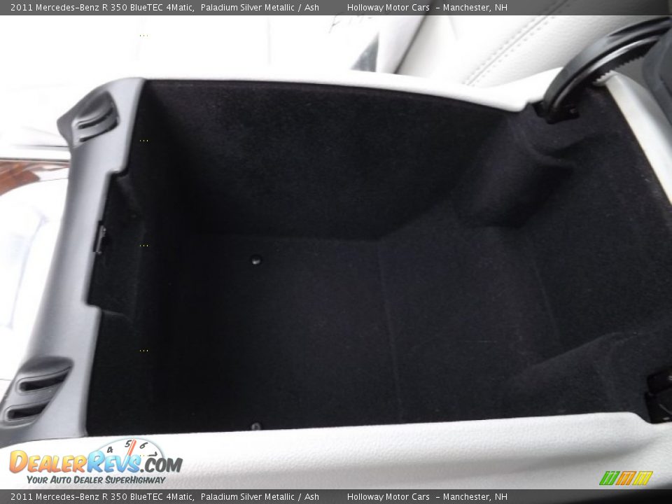 2011 Mercedes-Benz R 350 BlueTEC 4Matic Paladium Silver Metallic / Ash Photo #16