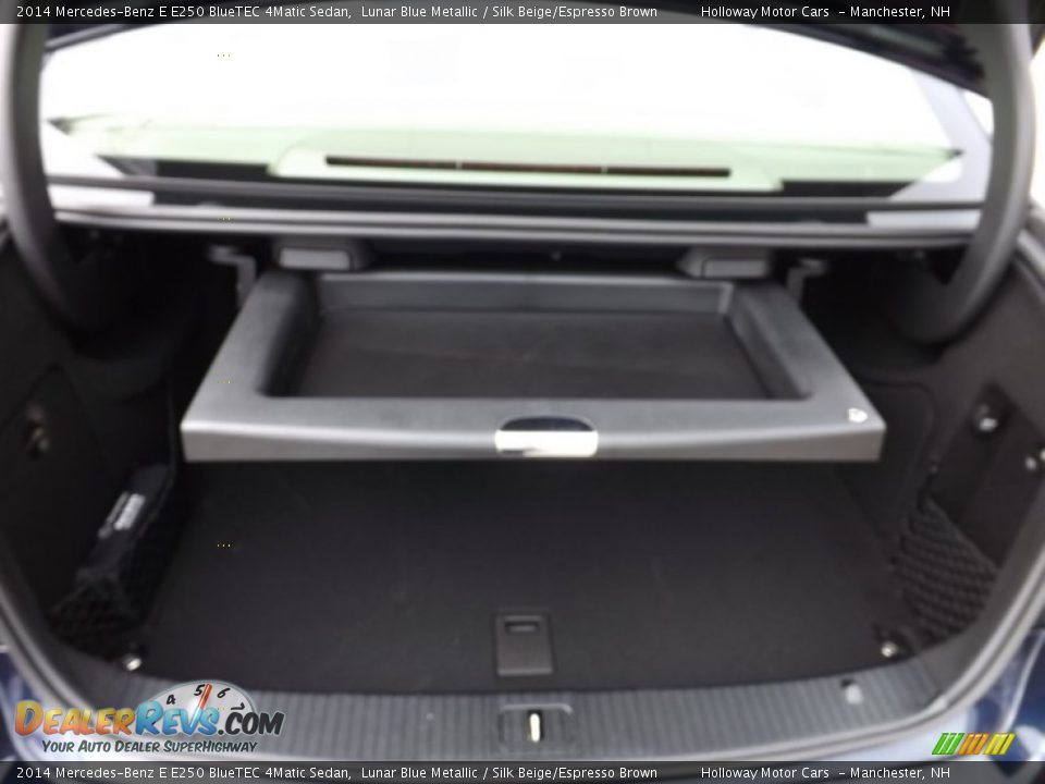 2014 Mercedes-Benz E E250 BlueTEC 4Matic Sedan Trunk Photo #7