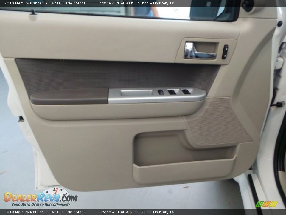 2010 Mercury Mariner I4 White Suede / Stone Photo #12