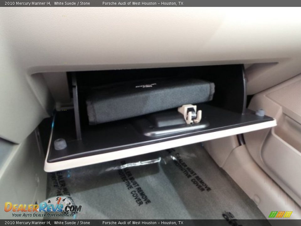 2010 Mercury Mariner I4 White Suede / Stone Photo #19