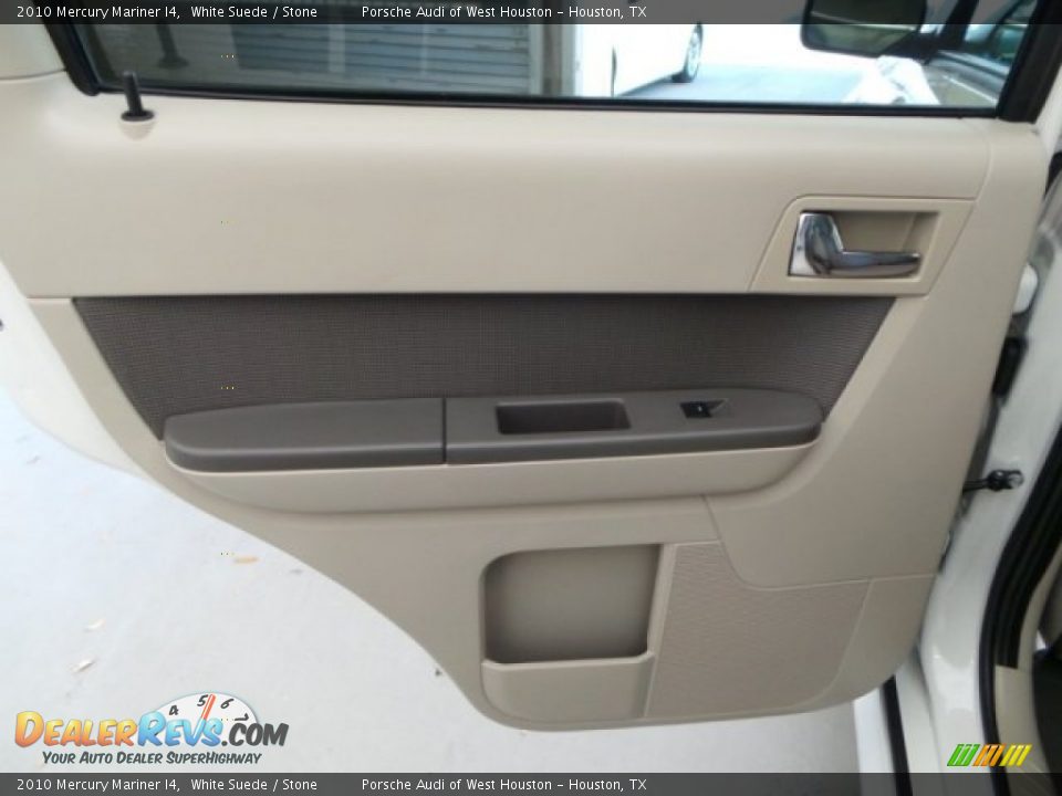 2010 Mercury Mariner I4 White Suede / Stone Photo #28