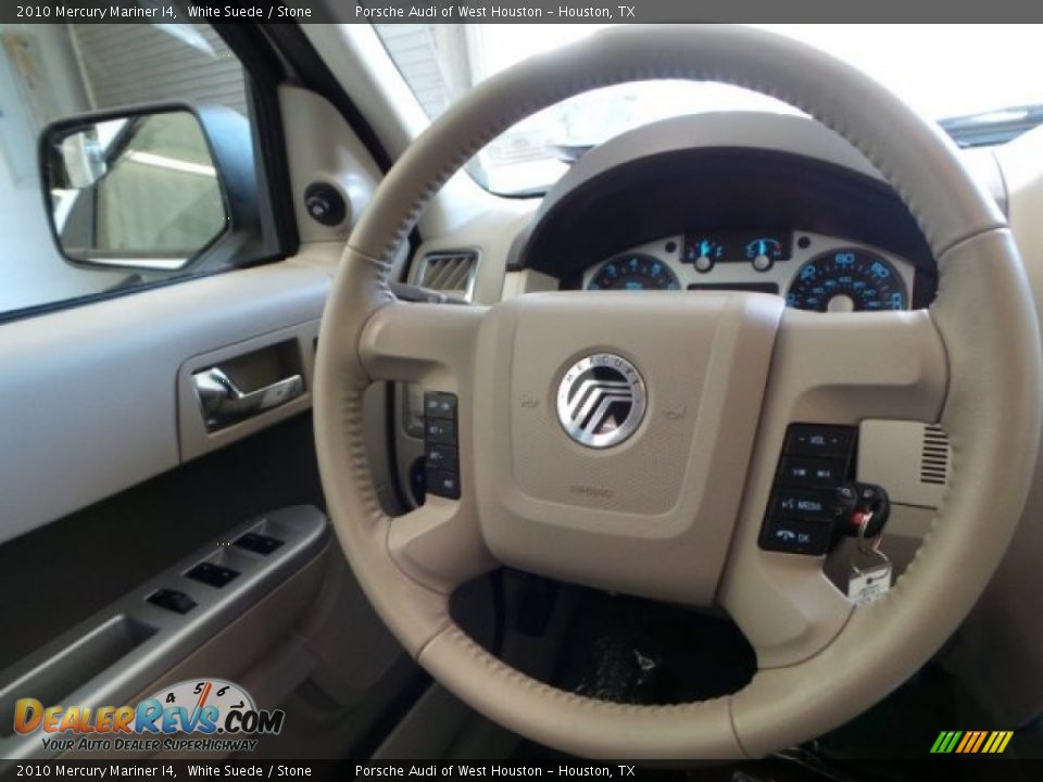 2010 Mercury Mariner I4 White Suede / Stone Photo #32